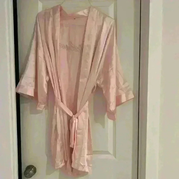 Rhinestone Bridesmaid‎ Satin Robe - Picture 1 of 4